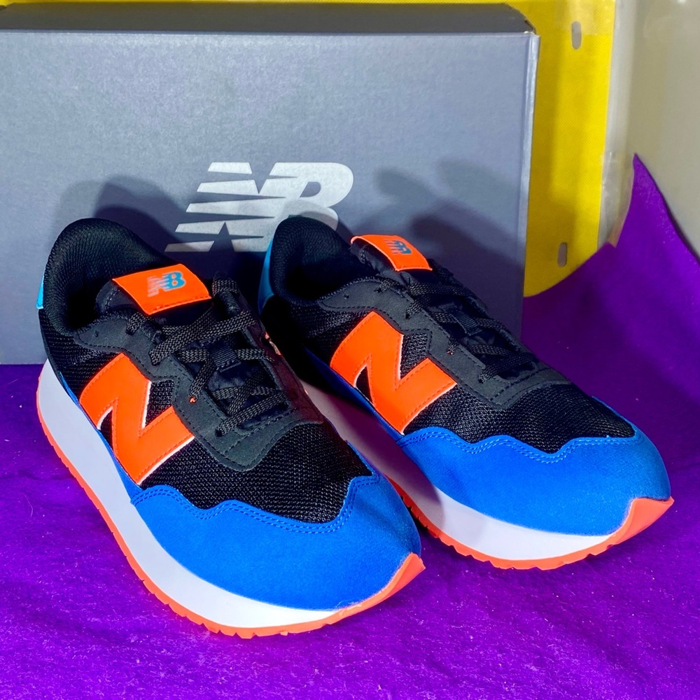 New Balance 237 Running Shoes Men’s/Youth Size 6.5 Women’s Sz. 8 NIB Vintage - Picture 2 of 11